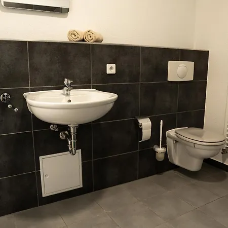 Full House - Design - Wifi Inkl Apartman *